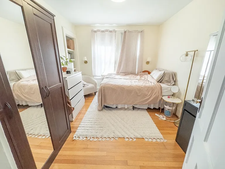 21 Essex St #2 — Photo 12