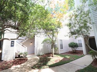 6120 Sunpointe Dr APT 205, Raleigh, NC 27606