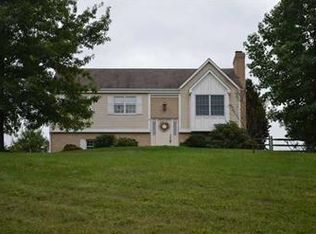 782 Lancaster Rd, Fombell, PA 16123