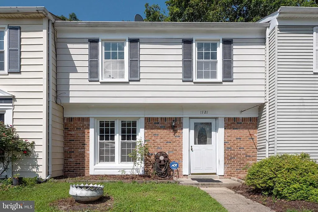 1721 Brightwell Ct photo 1