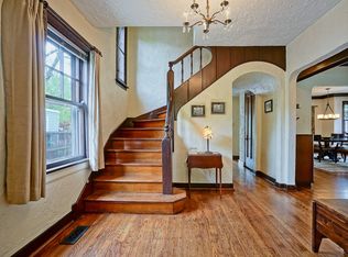 9151 S Hoyne Ave, Chicago, IL