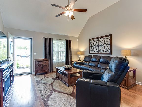 5th image of 2718 Abston Ct