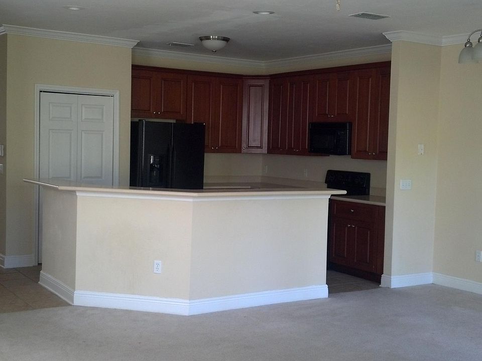Open Concept - Actual Unit May Differ.