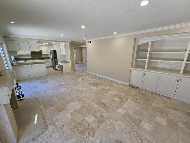 7169 Castle Peak Dr — Photo 16