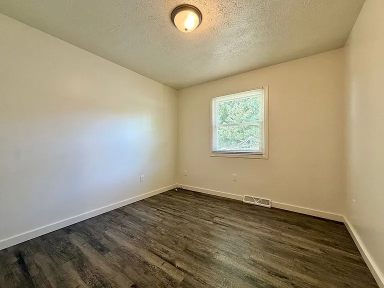 487 84th St SW — Photo 23