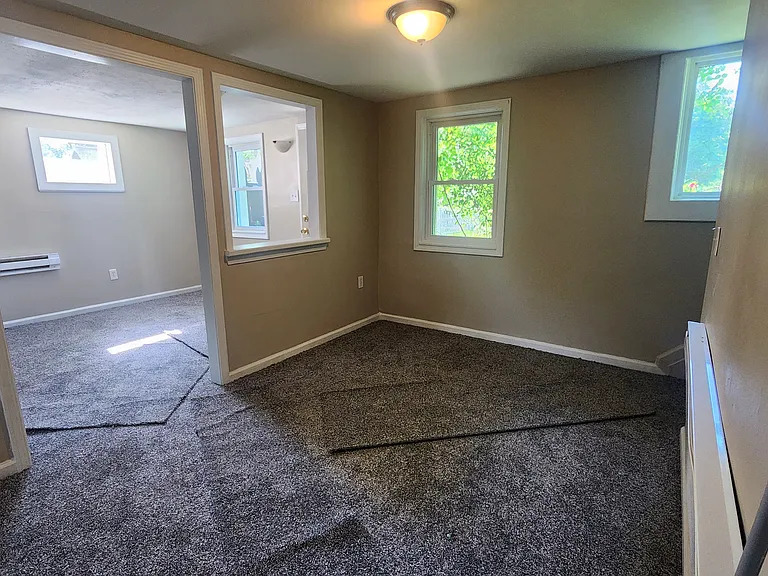 1016 Voorheis Rd — Photo 4