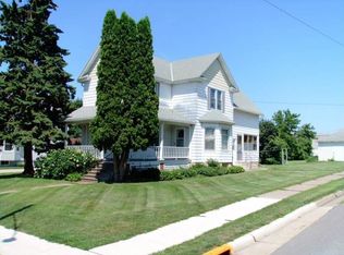 300 Williams St, Lewiston, MN 55952