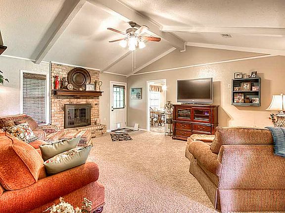 5th image of 4612 Parkridge Dr