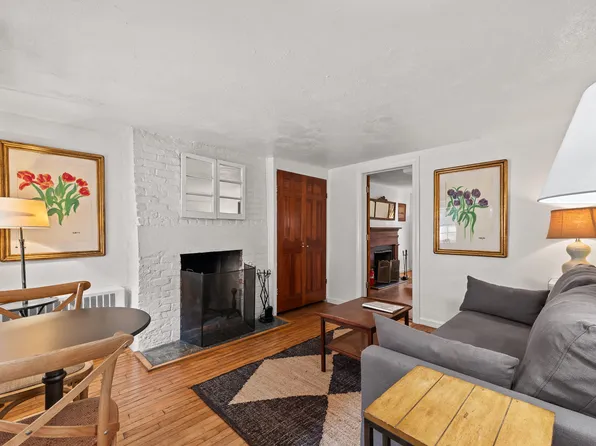 32 8th Avenue image 1 of 18