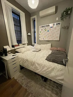 Rented by Safdie Realty Group | media 22