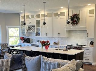 1209 S Summer Breeze Ct, Warsaw, IN 46580