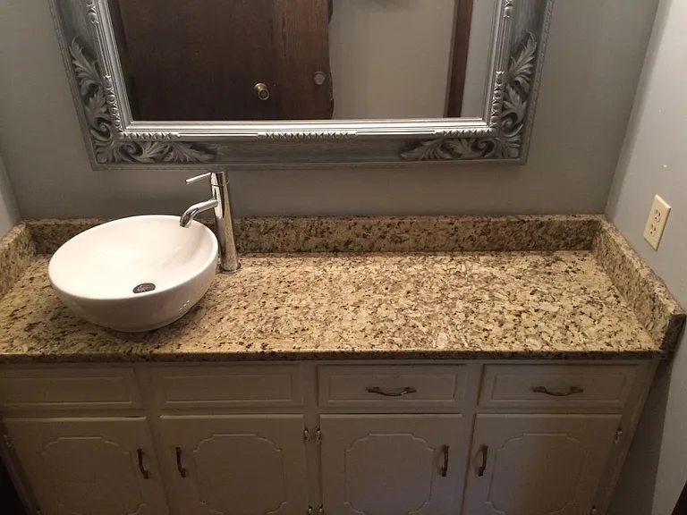 Master Sink Granite, Custom Mirror