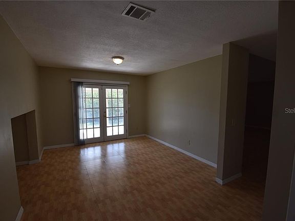 4th image of 13158 Baltimore Woods Ln