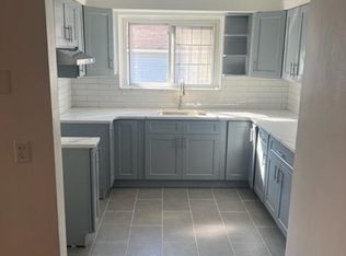 2912 Middletown Rd #2, Bronx, NY 10461