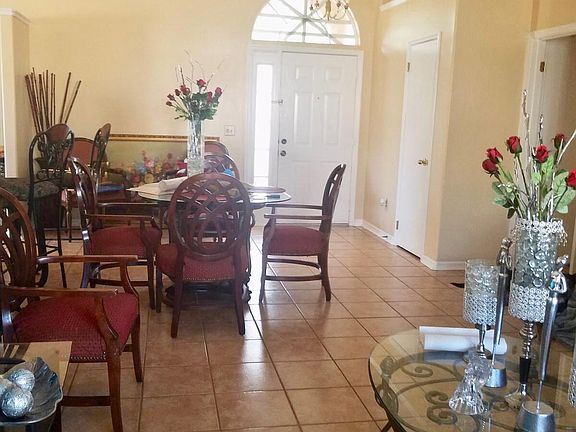 4th image of 629 Valencia Place Cir