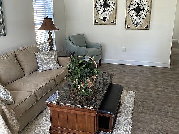 5th image of 2868 Maderia Cir