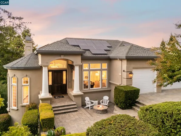 215 Royal Glen Dr, Walnut Creek, CA 94595