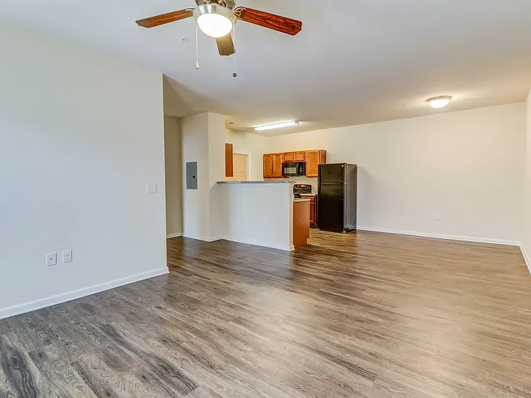 Chaney Ridge Apartments — Photo 20