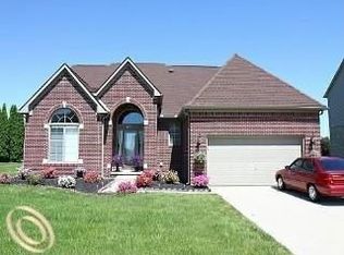 4278 Silverleaf Dr, Ypsilanti, MI 48197