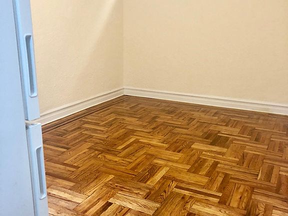 4th image of 8760 113th St APT 3H