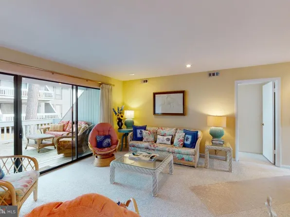 3202 Round Robin Way #3202, Bethany Beach, DE 19930