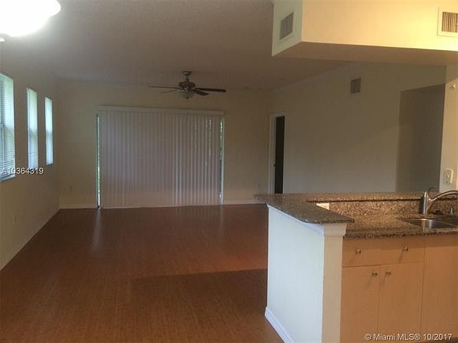 1st image of 2421 Centergate Dr APT 201