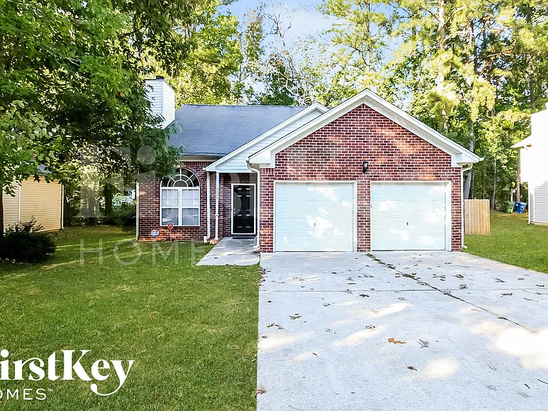 2324 Sandspring Dr SW — Photo 1