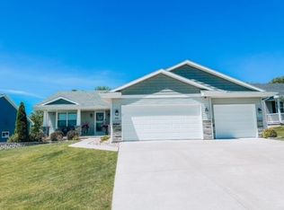 4911 Glacier View Dr, Milton, WI 53563