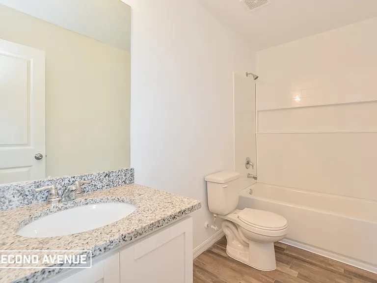 9779 N Langdon Rd — Photo 17