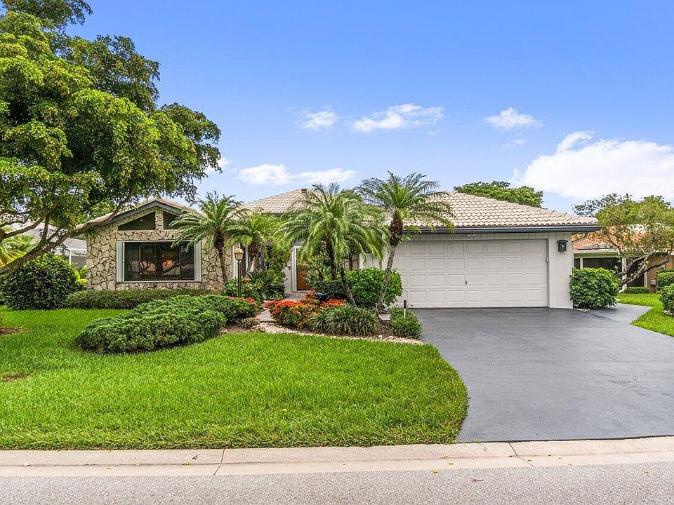 1st image of 22 Estate Dr