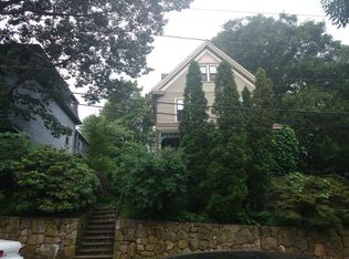 29 Sheridan St, Jamaica Plain, MA 02130