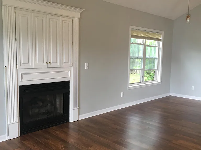 900 S Twin Oaks Way — Photo 3