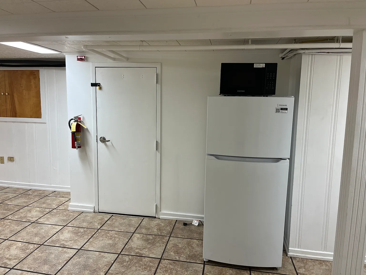 Studio, 800 sqft, $1,150 — Photo 2