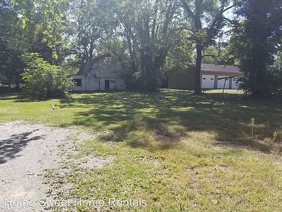 2nd image of 114 Ivy St