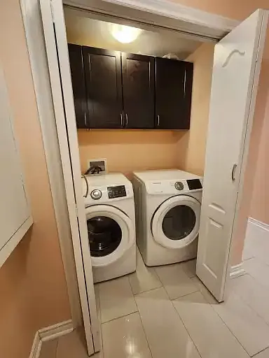 2 bed, 1.0 bath, 1200 sqft, $1,995 — Photo 2