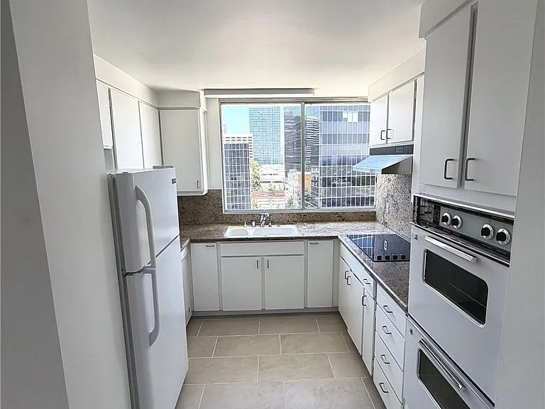2160 Century Park E #1101 — Photo 14
