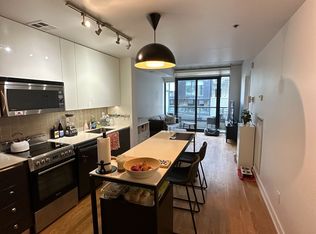 8 Dovercourt Rd UNIT 324, Toronto, ON M6J 0B6