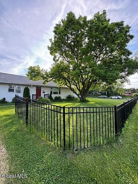 2nd image of 62 Glenwood Street