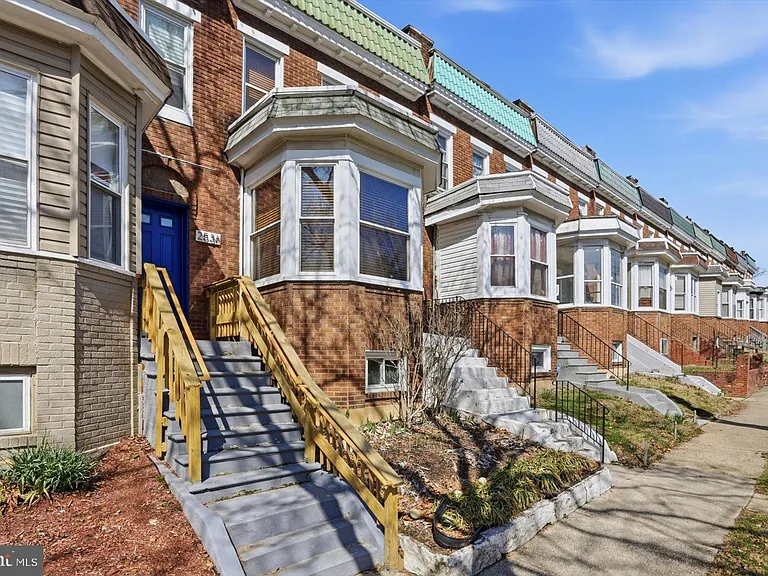 2536 Garrett Ave — Photo 2