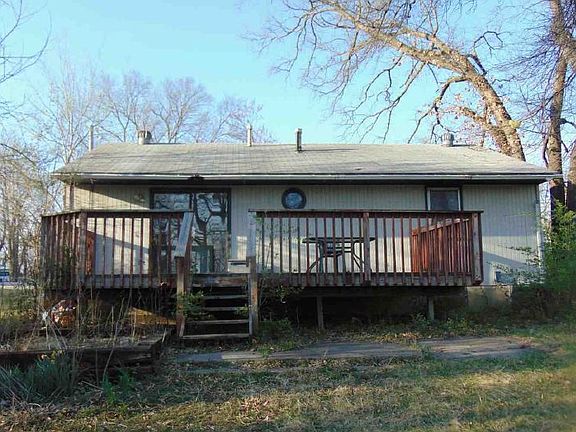 3rd image of 4730 Craig Ln