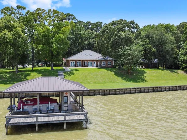 191 Beth Cir, Huntsville, TX 77320