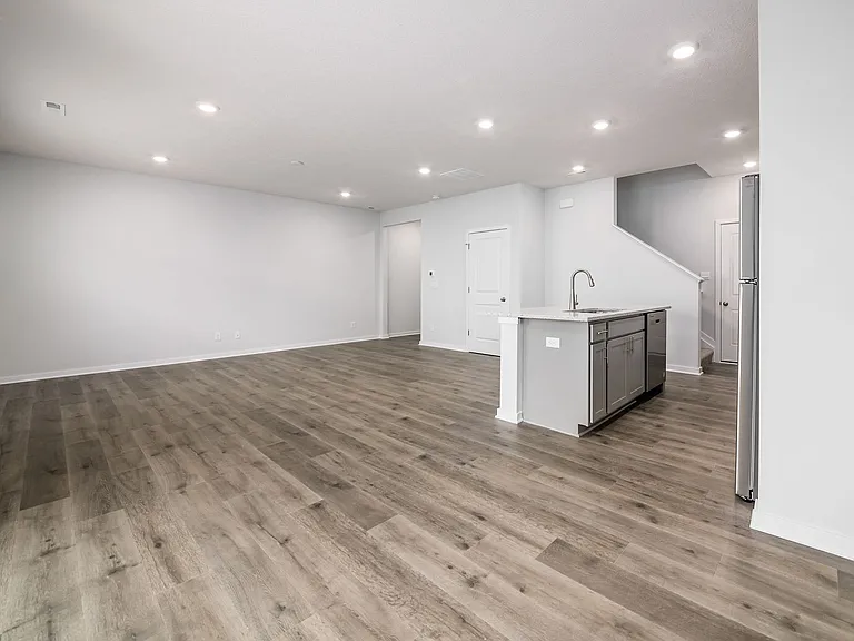 1454 Doubleday Dr — Photo 10