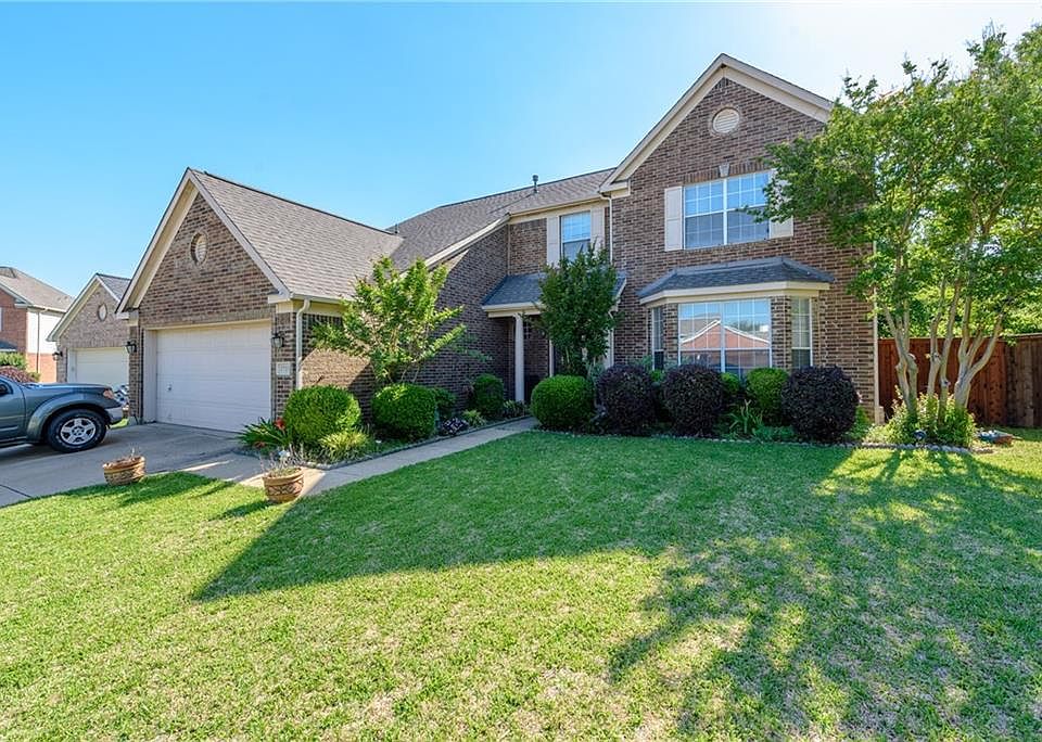 1st image of 2709 Yaggi Dr