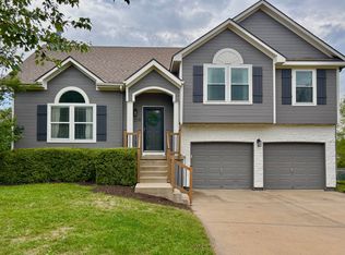 1219 N 1st St E, Louisburg, KS 66053