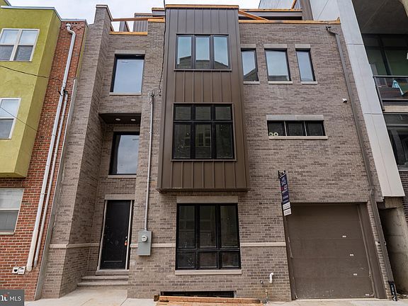 3rd image of 1347-49 Kater St