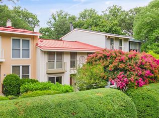 11428 Orchard Ln, Reston, VA 20190