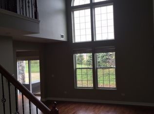 15144 W Laurel Ln, Lockport, IL 60441