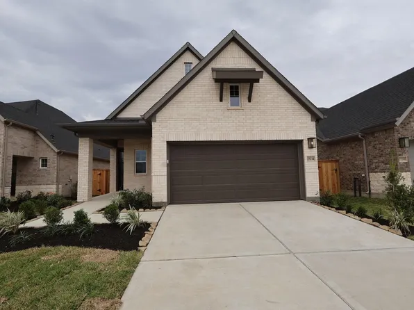 27214 Scarlet Paint Brush Dr, Hockley, TX 77447