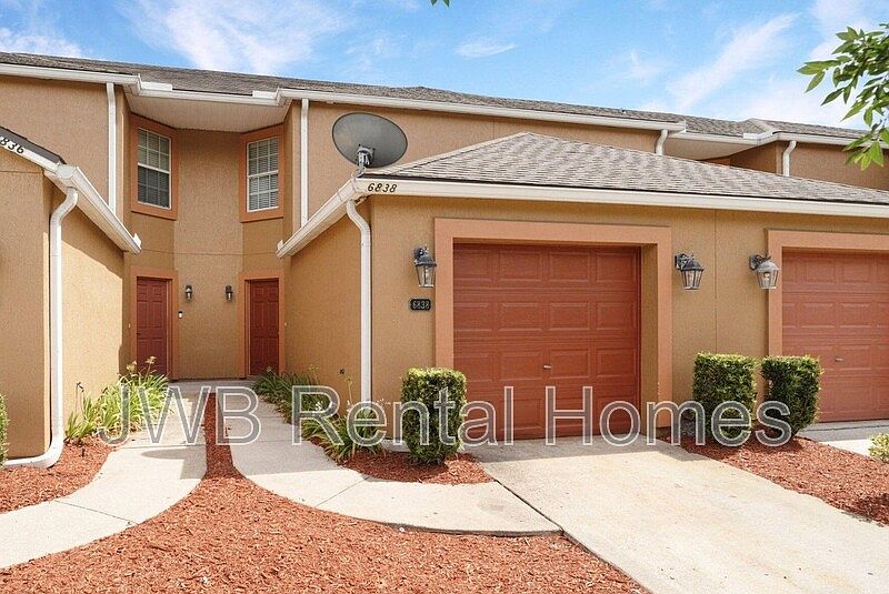 1st image of 6838 Lake Mist Ln