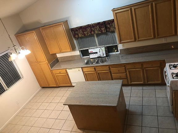 3rd image of 6316 Livorno Way
